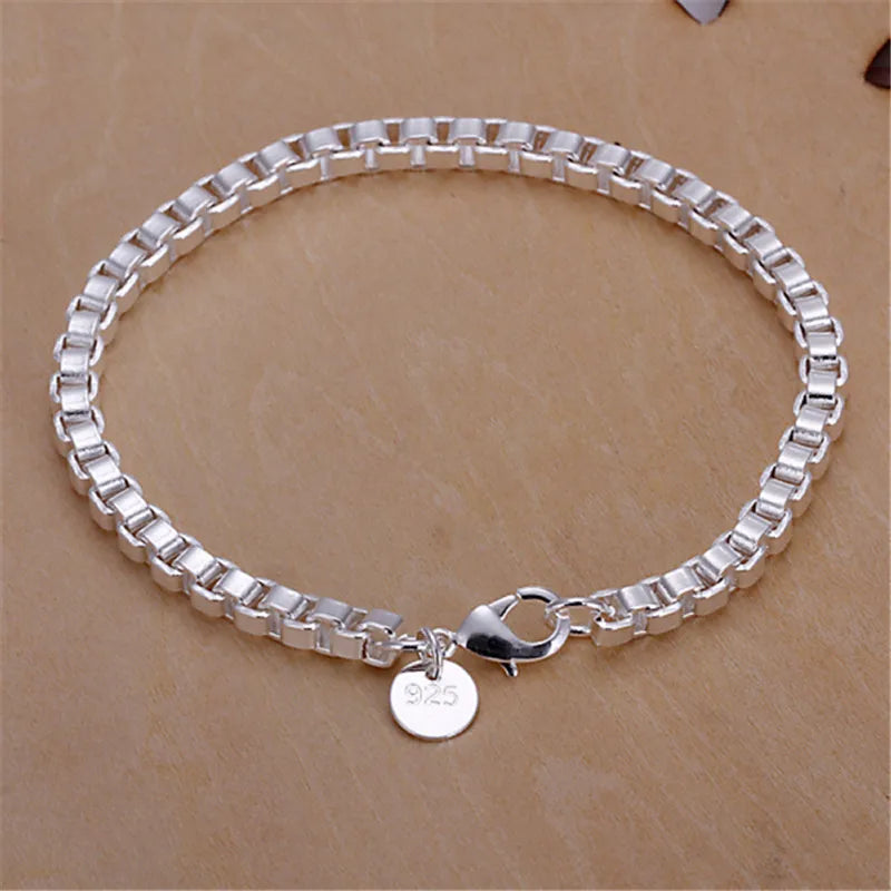 Elegant Charm Heart Bracelets Chain Beautiful Crystal Stone Drop Jewelry Silver Color Fashion For Women Wedding Lady Cute
